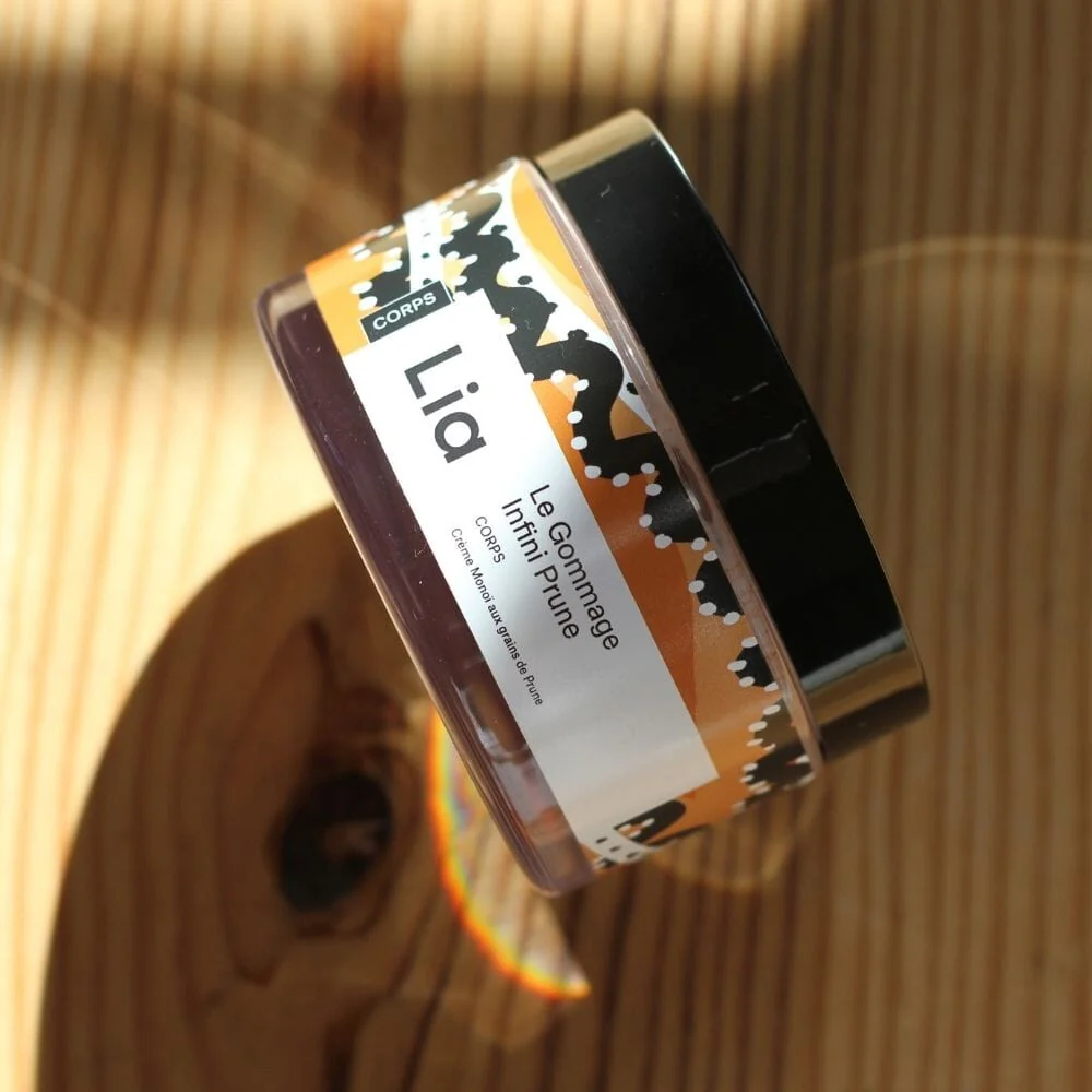Le Gommage Infini Prune Corps - parfum monoï - Image 6
